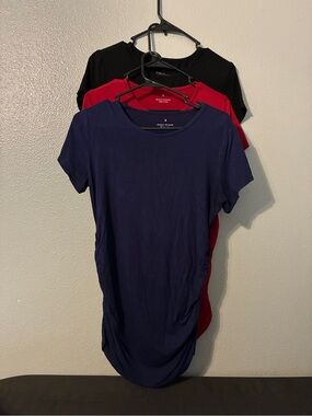 Lot of 4 Like New Maternity Crew Neck Tees - Navy, Red, Black & Maroon